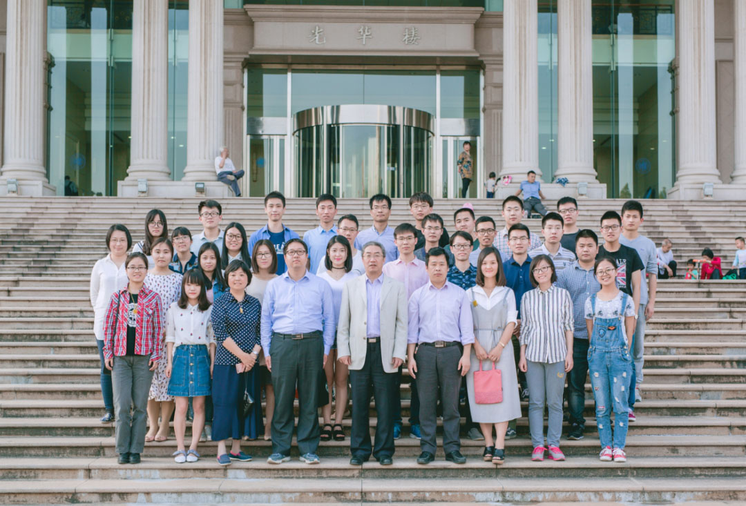 復旦大學武利民教授團隊合影